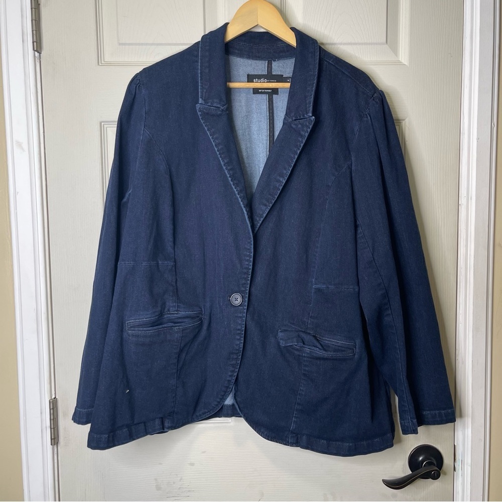 Torrid Studio Denim Button Front Blazer Sz 4